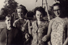 вторая слева Елена Степанова (Буланова), первая справа с бантиком - Надежда Гутовская (Фомичёва), первая экспедиция Лужки, фото 27 июля 1967