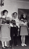 первая слева Надежда Ивановна Гутовская (Фомичёва), первая справа Галина Ивановна Фомичёва, 30.07.1977 у кого-то на свадьбе
