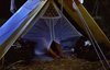 в отпуске на байдарке, Астрахань, Надежда Ивановна Гутовская (Фомичёва) в палатке, которую сшила сама за один день, август-сентябрь 1981
