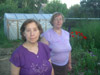 сёстры Галина Ивановна Фомичёва и Надежда Ивановна Гутовская (Фомичёва), 22 июня 2006, дача, Колпаки